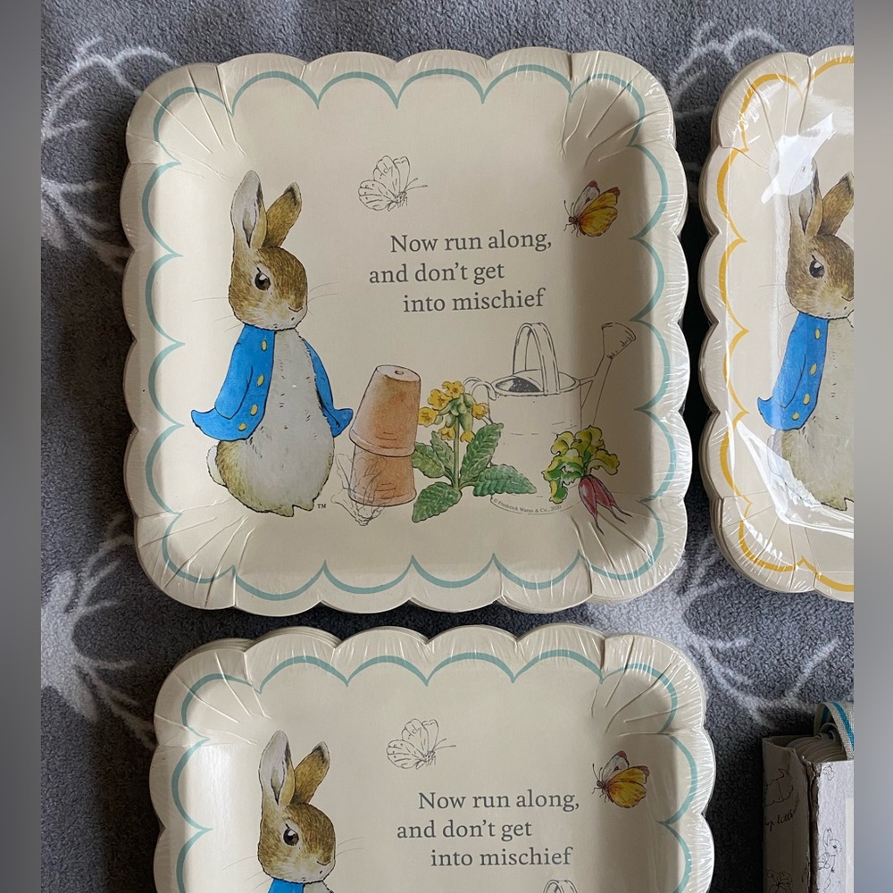 🐇 🪺🥕 Peter Rabbit Plates and Bags 🥕🪺🐇 - Picture 4 of 7